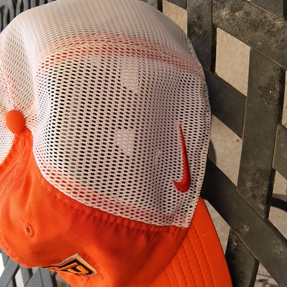 Nike Orange Baseball Hat For Oklahoma State University - Picture 3 of 6